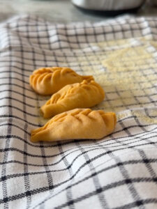 Pasta fresca rellena